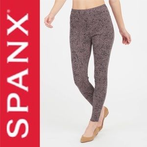 NWT SPANX Ankle, Jean-ish leggings Sz S